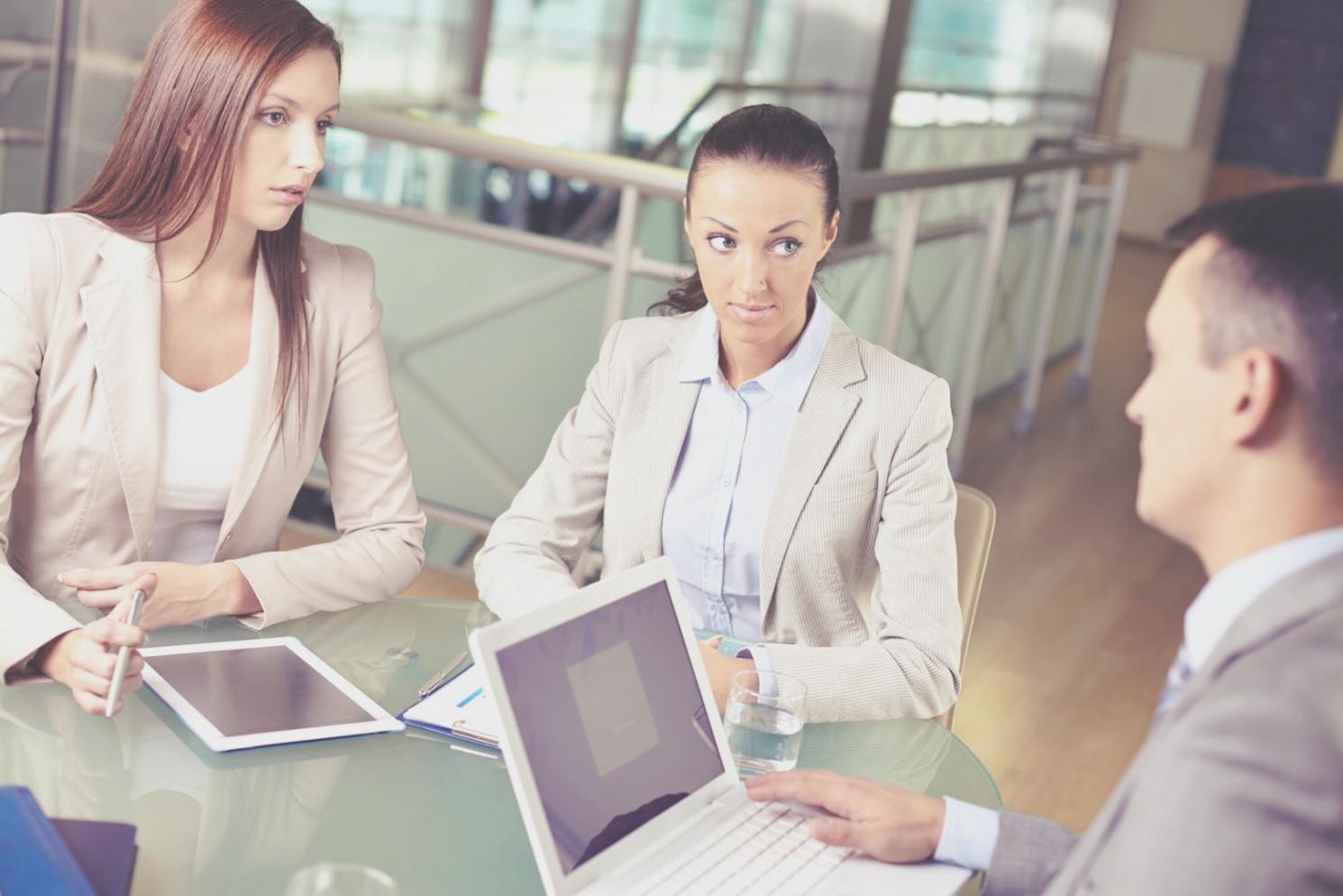 Analyse financière approfondie avec données de marché